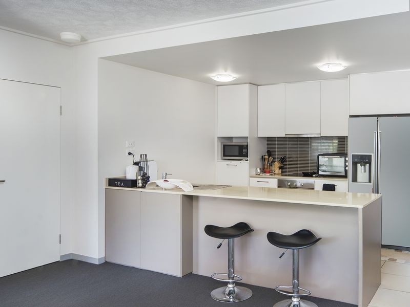 224/64-68 Sickle Avenue, Hope Island QLD 4212