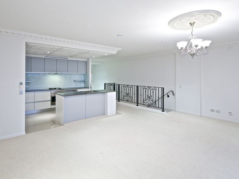 40/3030 The Boulevard, Carrara QLD 4211