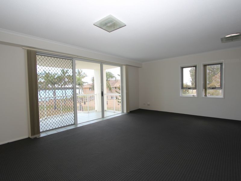 6/1 Poinsettia Ave, Hollywell QLD 4216