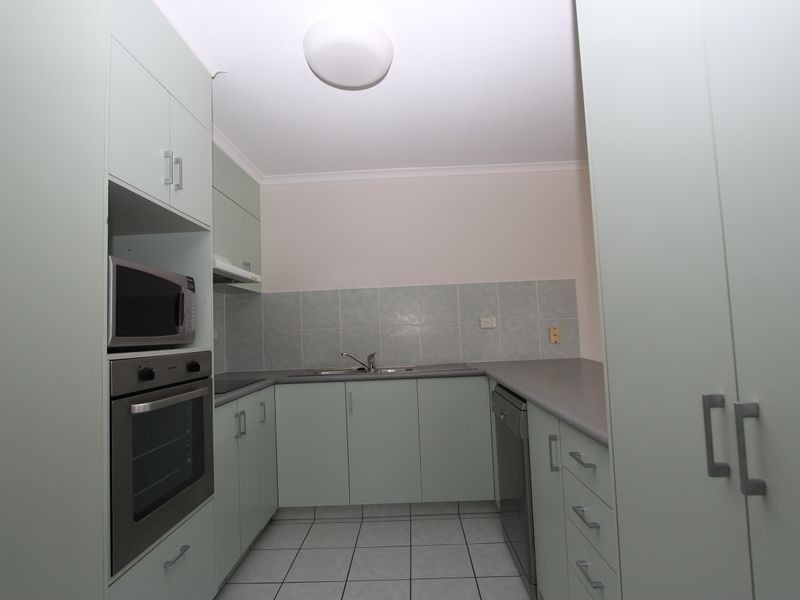 6/1 Poinsettia Ave, Hollywell QLD 4216