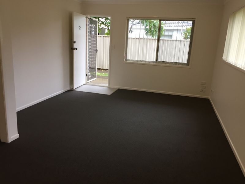 2/9 Mallard Avenue, Paradise Point QLD 4216