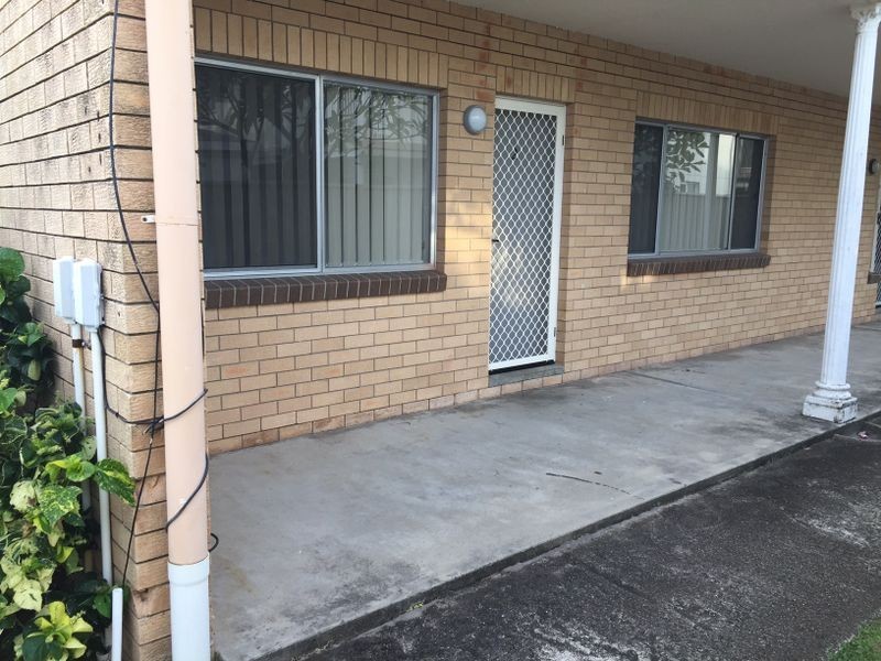 2/9 Mallard Avenue, Paradise Point QLD 4216