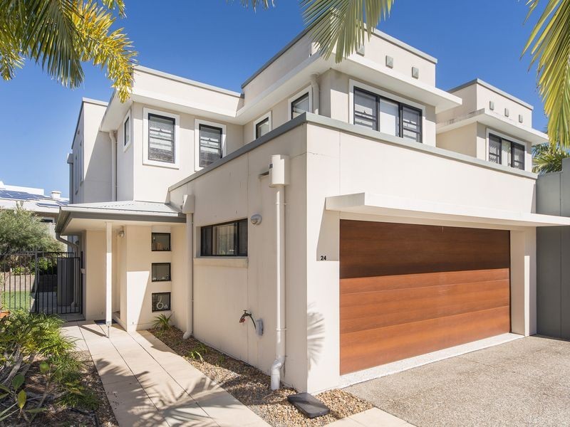 24/368 Pine Ridge Road, Coombabah QLD 4216