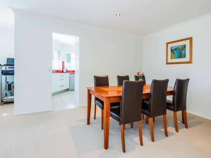 38 Matthew Flinders Drive, Hollywell QLD 4216