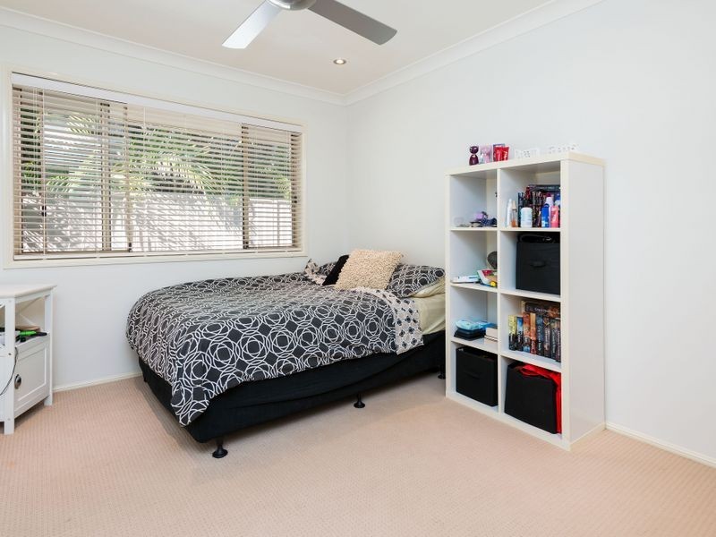 38 Matthew Flinders Drive, Hollywell QLD 4216