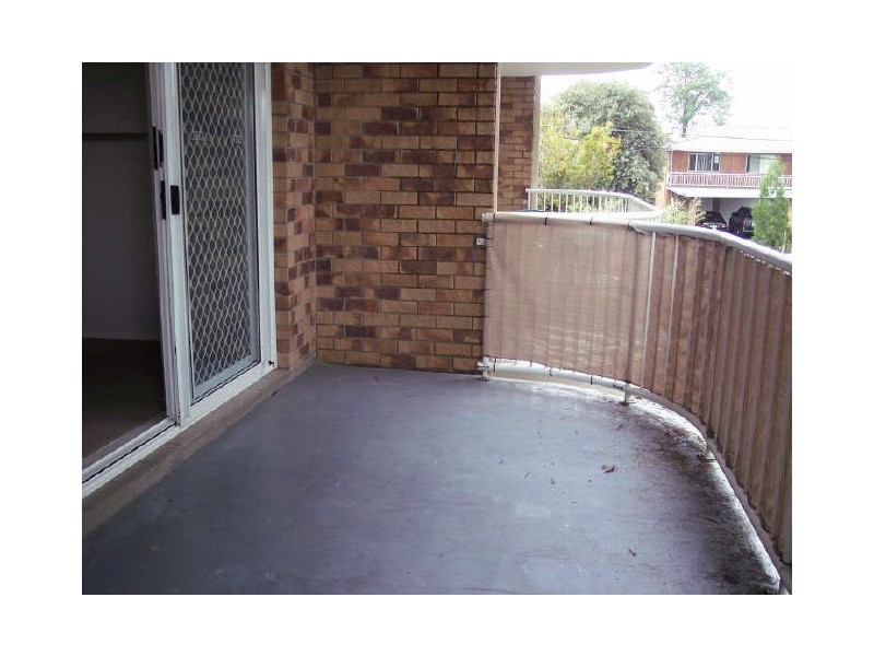 2/16 ABALONE AVENUE, Paradise Point QLD 4216