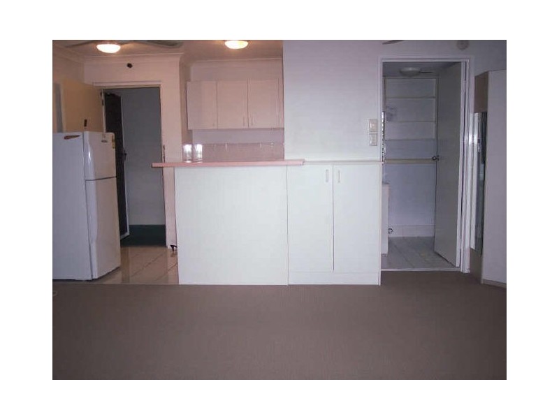 2/16 ABALONE AVENUE, Paradise Point QLD 4216