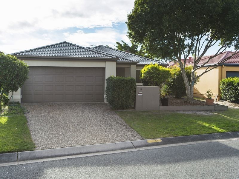 19 Georgia Street, Coombabah QLD 4216