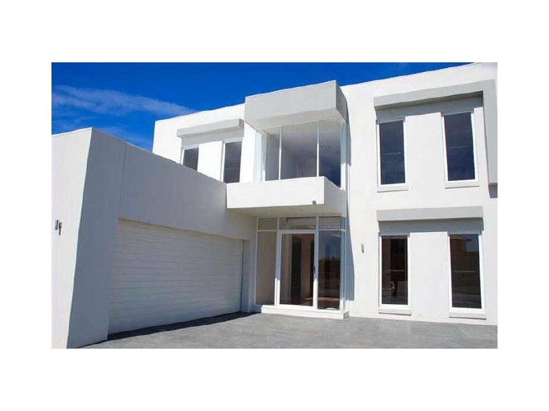 Hope Island QLD 4212