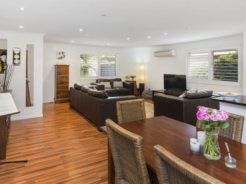 14 Jacaranda Avenue, Hollywell QLD 4216