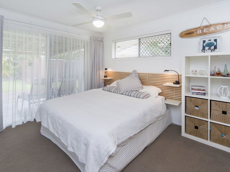 14 Jacaranda Avenue, Hollywell QLD 4216