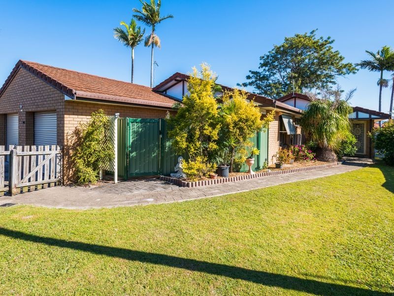 1/112 Oxley Drive, Paradise Point QLD 4216