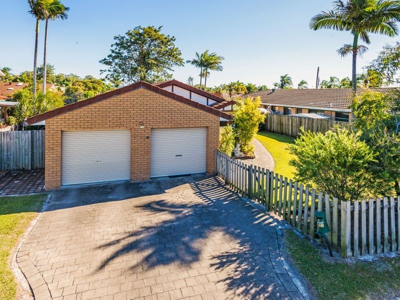 1/112 Oxley Drive, Paradise Point QLD 4216