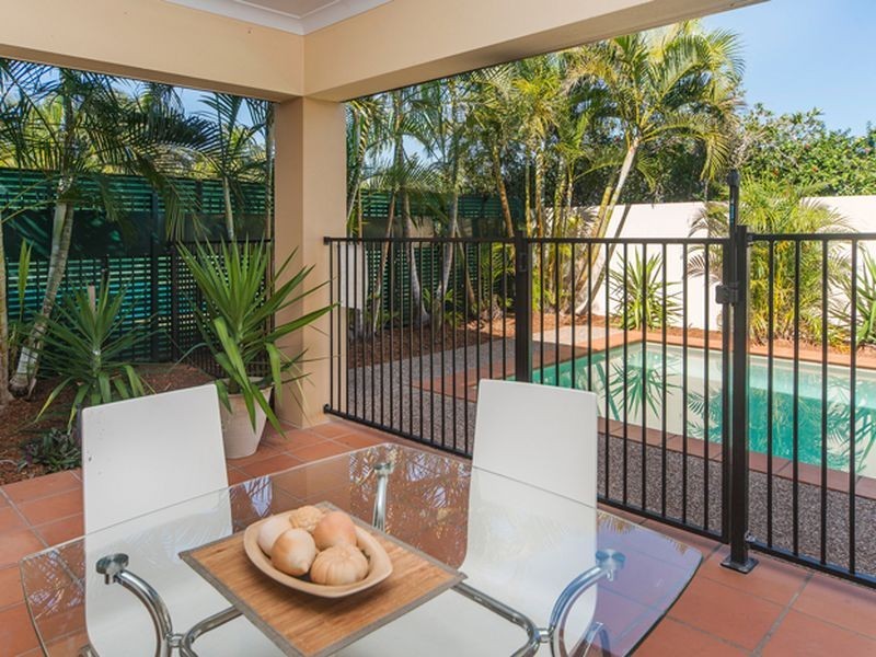 535 Oyster Cove Promenade, Helensvale QLD 4212