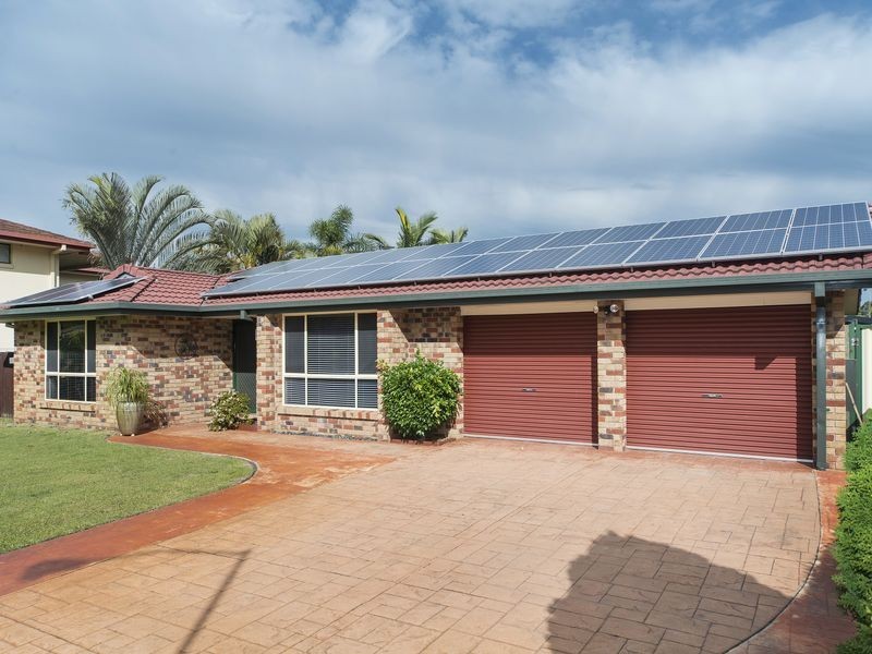 4 Torrens Court, Coombabah QLD 4216