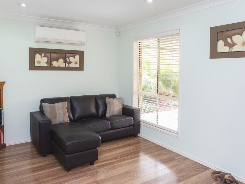 4 Torrens Court, Coombabah QLD 4216