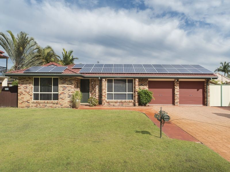 4 Torrens Court, Coombabah QLD 4216