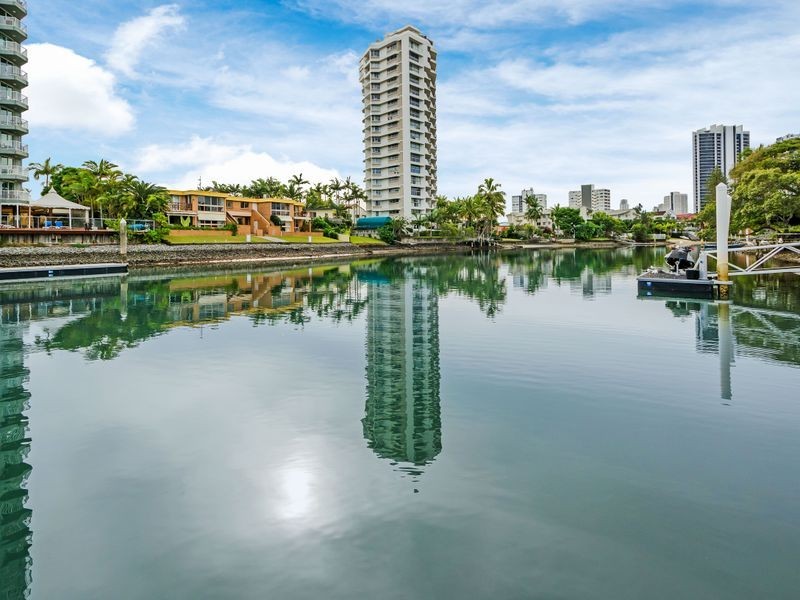 22 Paradise Island, Surfers Paradise QLD 4217