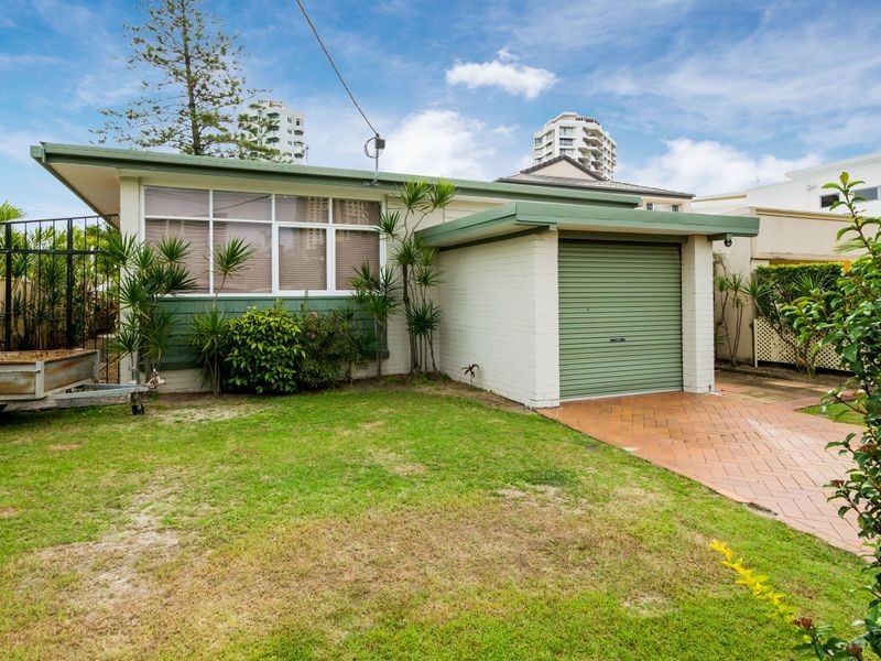 22 Paradise Island, Surfers Paradise QLD 4217