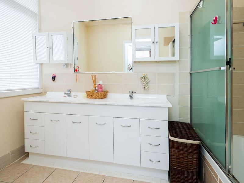 22 Paradise Island, Surfers Paradise QLD 4217