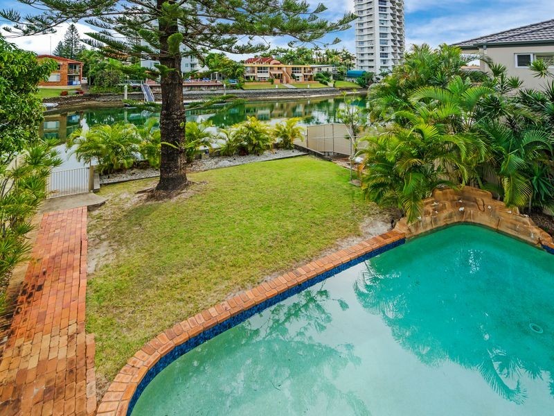 22 Paradise Island, Surfers Paradise QLD 4217