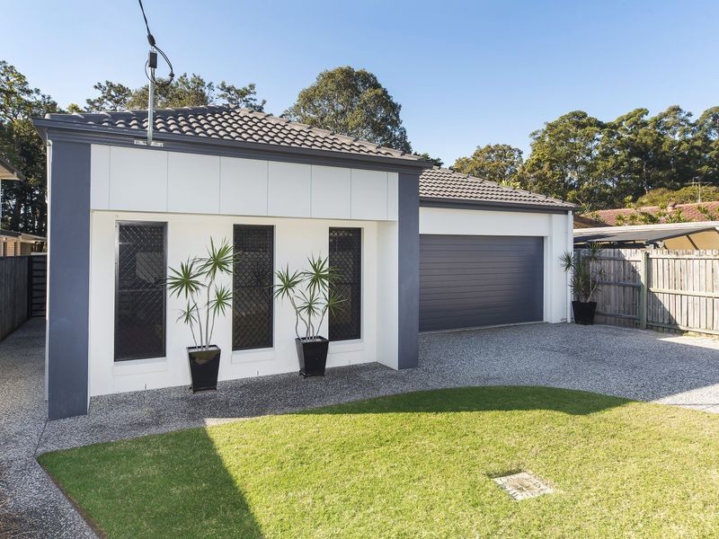 42 Turana Street, Coombabah QLD 4216