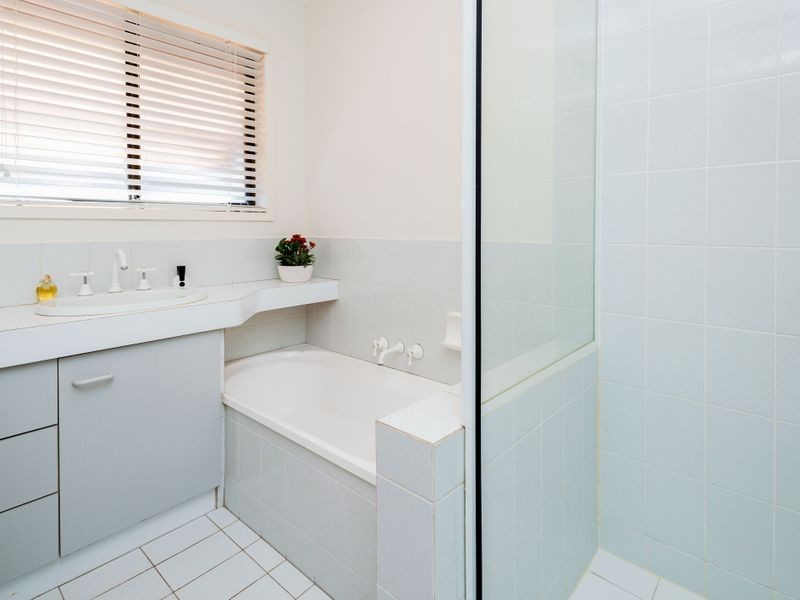 1/18 Maiala Close, Paradise Point QLD 4216