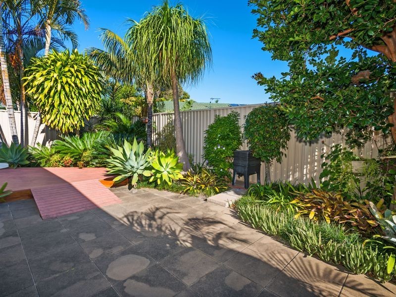 1/18 Maiala Close, Paradise Point QLD 4216