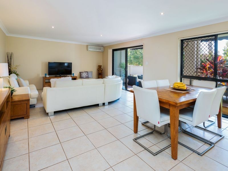 11/368 Pine Ridge Road, Coombabah QLD 4216