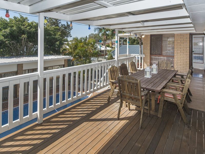 11 Matthew Flinders Drive, Hollywell QLD 4216
