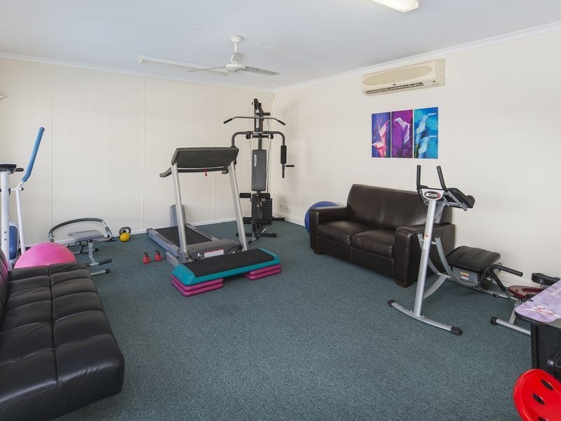 11 Matthew Flinders Drive, Hollywell QLD 4216