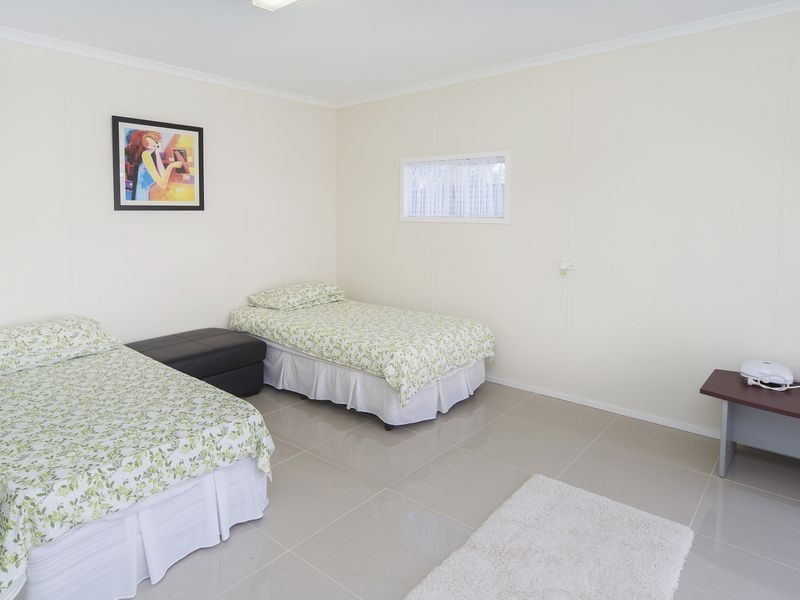 11 Matthew Flinders Drive, Hollywell QLD 4216