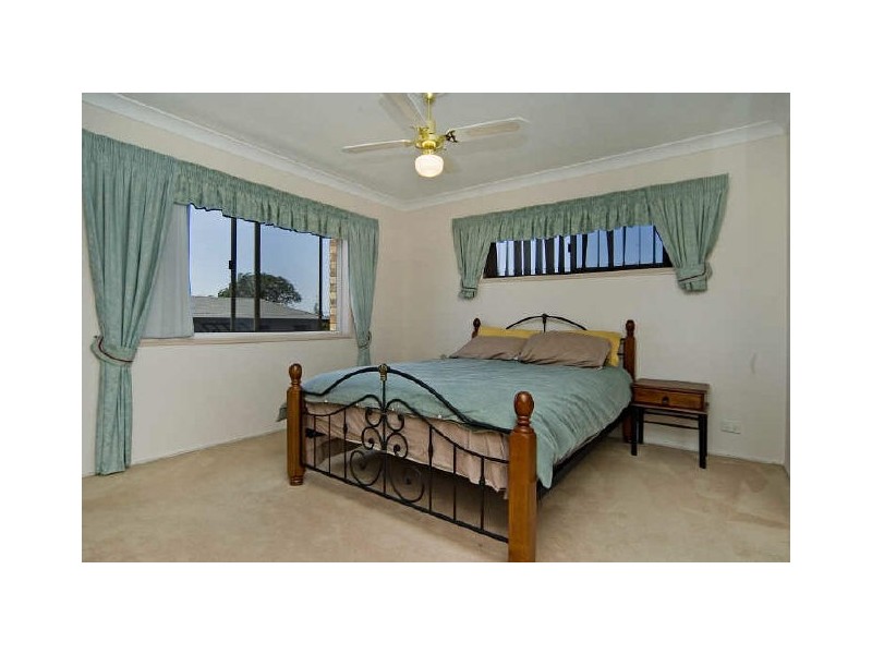 Paradise Point QLD 4216