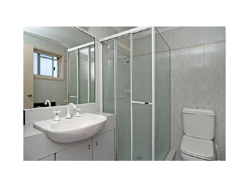 Paradise Point QLD 4216