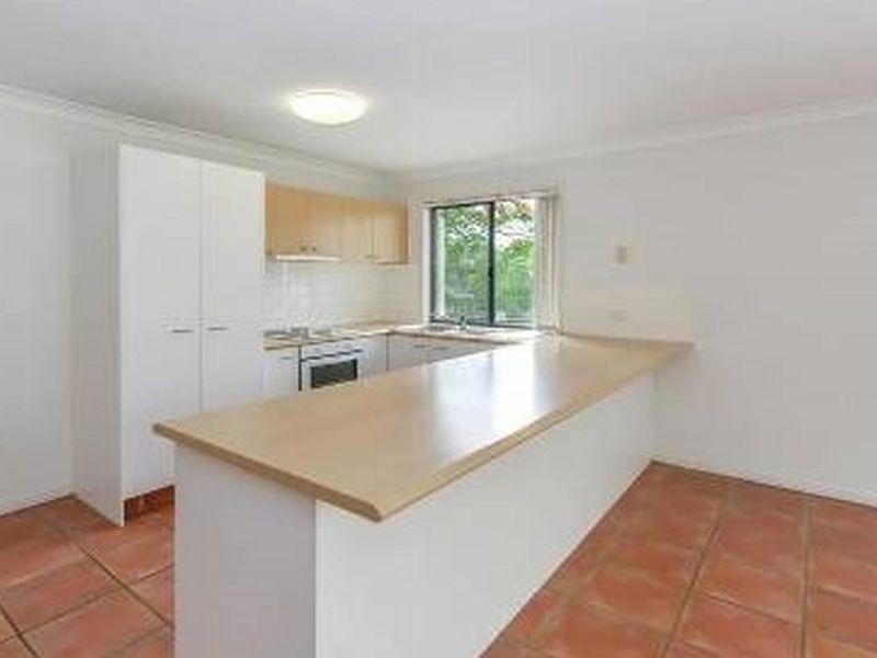 41 Davis Cup Court, Oxenford QLD 4210