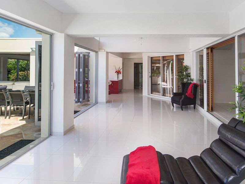 1103 Beechwood Drive, Hope Island QLD 4212