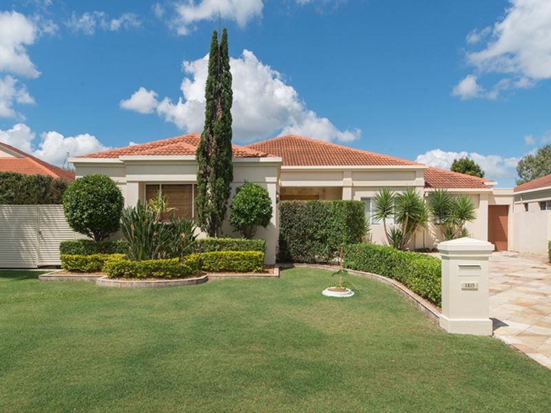 1103 Beechwood Drive, Hope Island QLD 4212