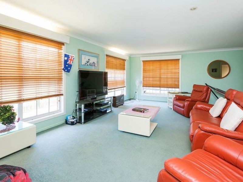 39 Ashbourne Terrace, Biggera Waters QLD 4216