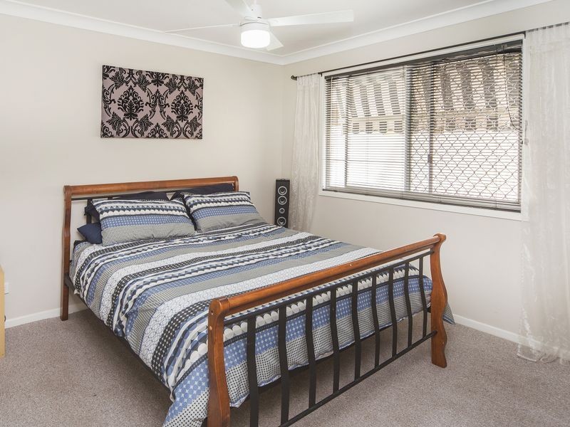 61 Poinsettia Avenue, Hollywell QLD 4216