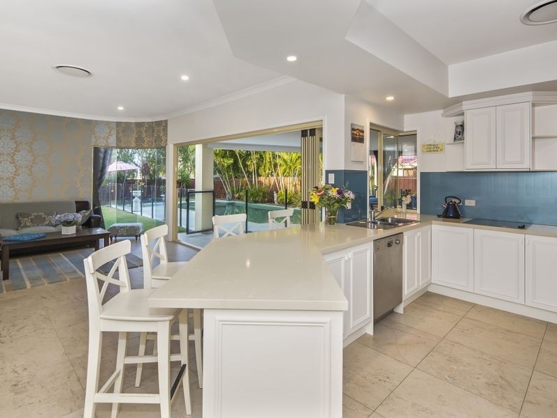 26 Audrey Avenue, Helensvale QLD 4212