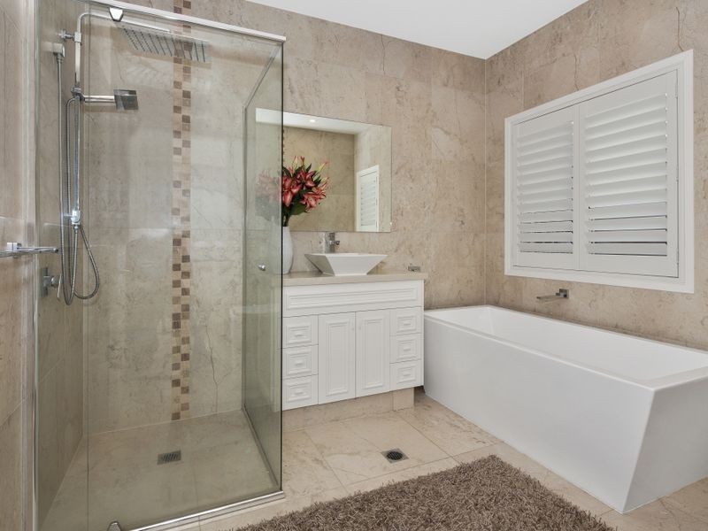 26 Audrey Avenue, Helensvale QLD 4212