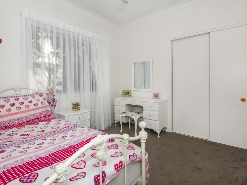 26 Audrey Avenue, Helensvale QLD 4212