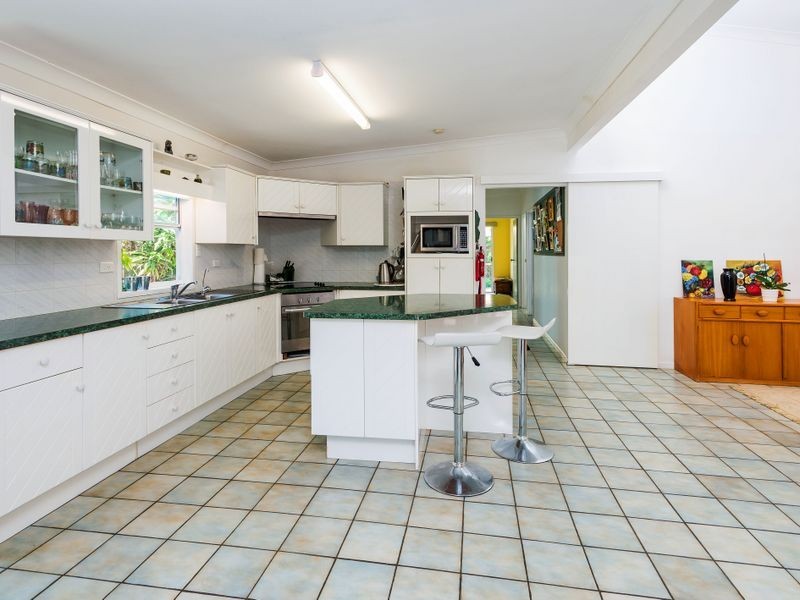 161 Paradise Parade, Hollywell QLD 4216