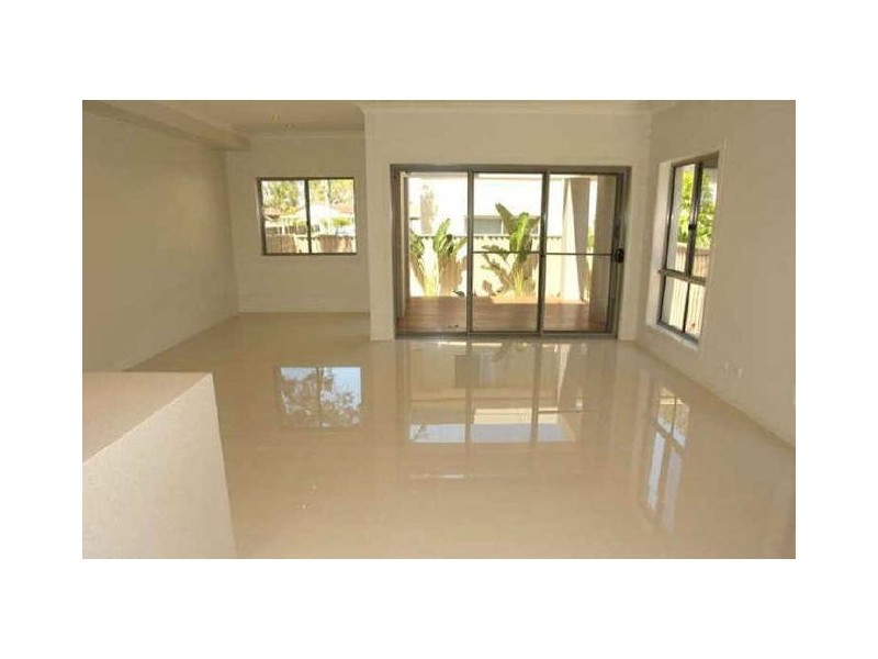 Paradise Point QLD 4216