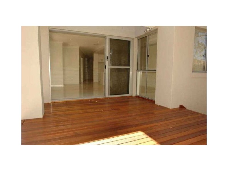 Paradise Point QLD 4216