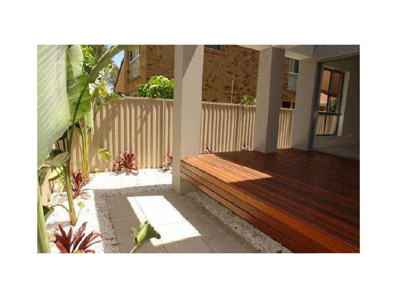 Paradise Point QLD 4216