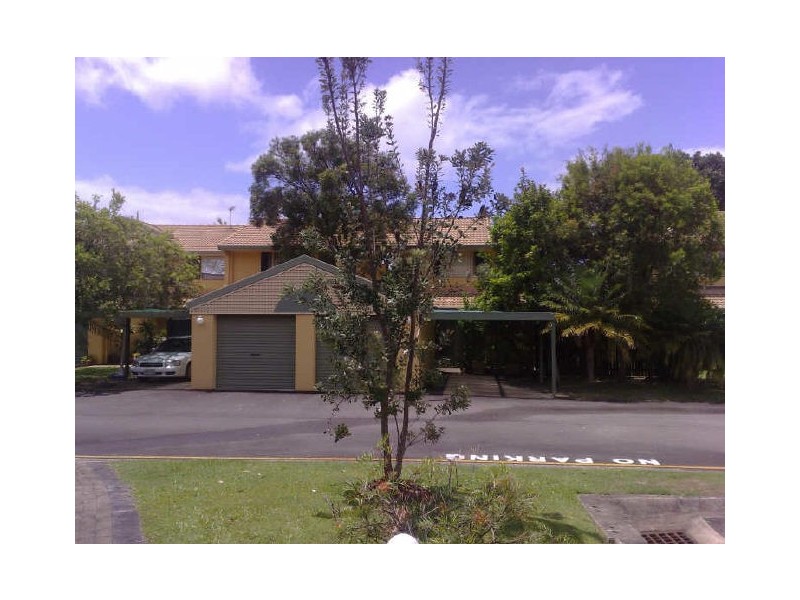 32/469 PINERIDGE ROAD, Runaway Bay QLD 4216