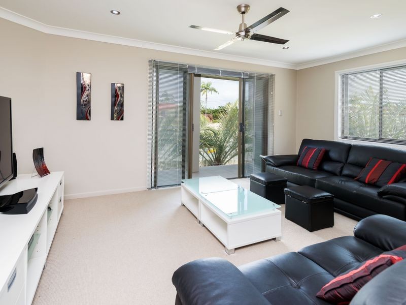 23 Columbus Drive, Hollywell QLD 4216