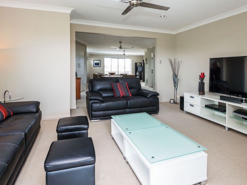 23 Columbus Drive, Hollywell QLD 4216