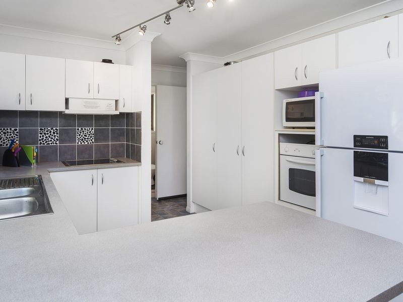 136 Universal Street, Oxenford QLD 4210